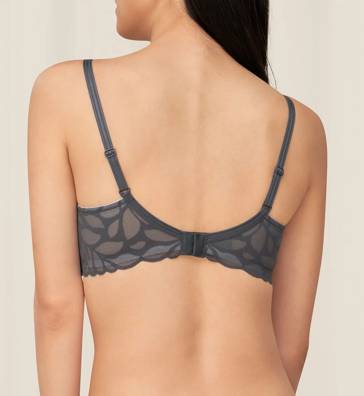 BEYOND BLOSSOM NON-WIRED PADDED BRA