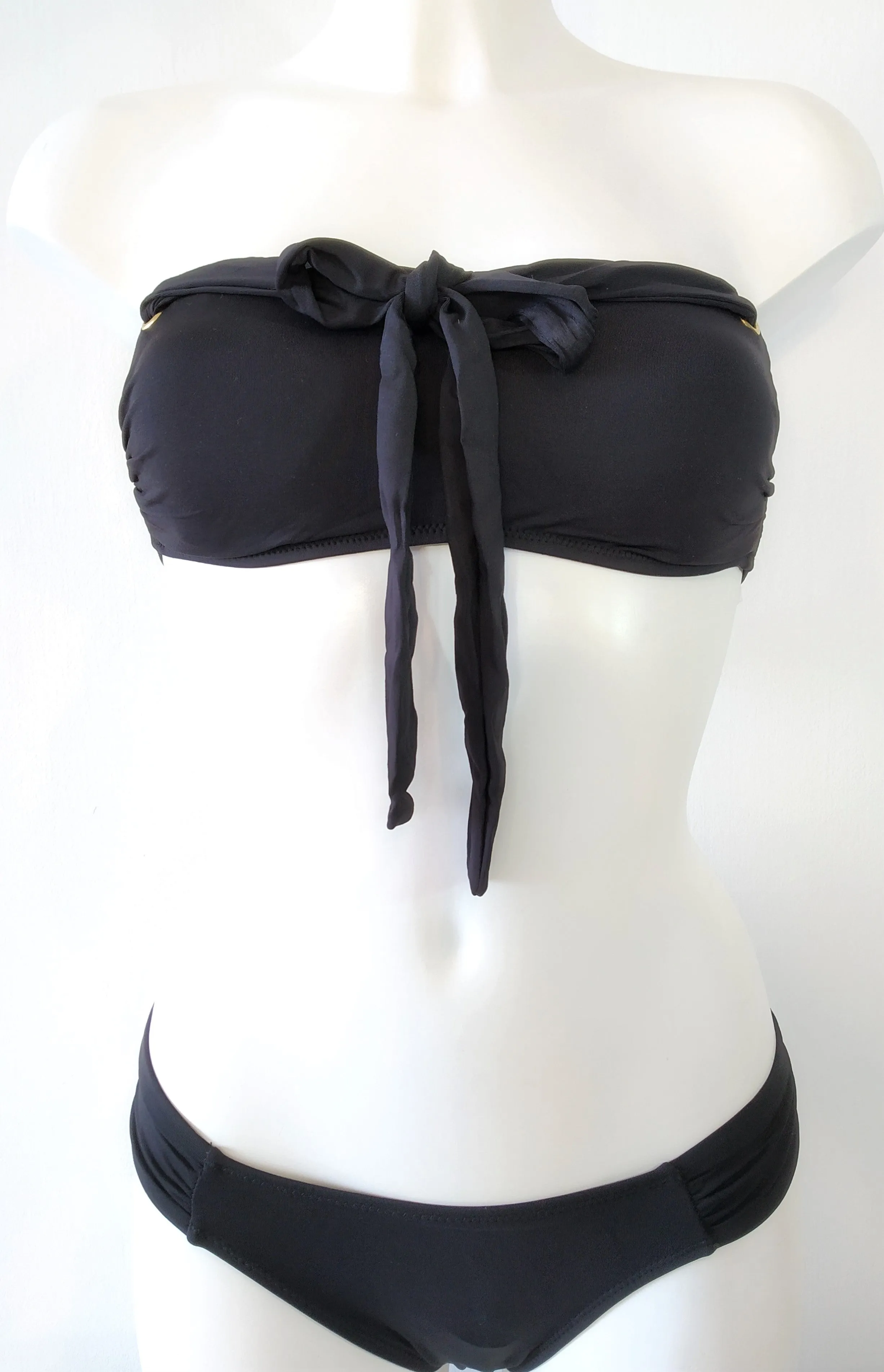 Black Knot Bandeau Bikini