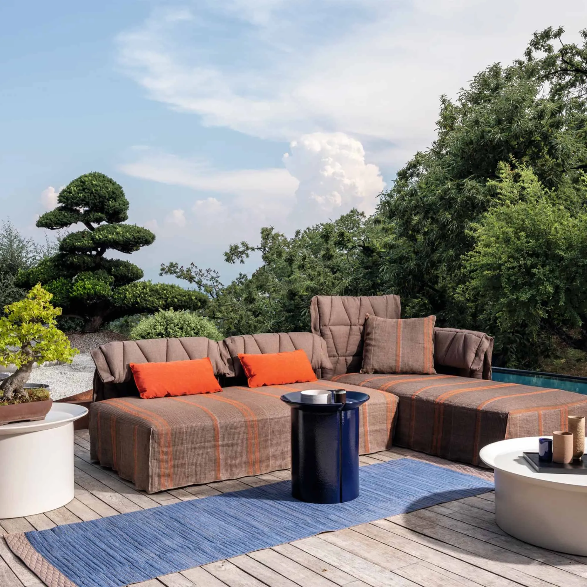 Brise - Outdoor Tables