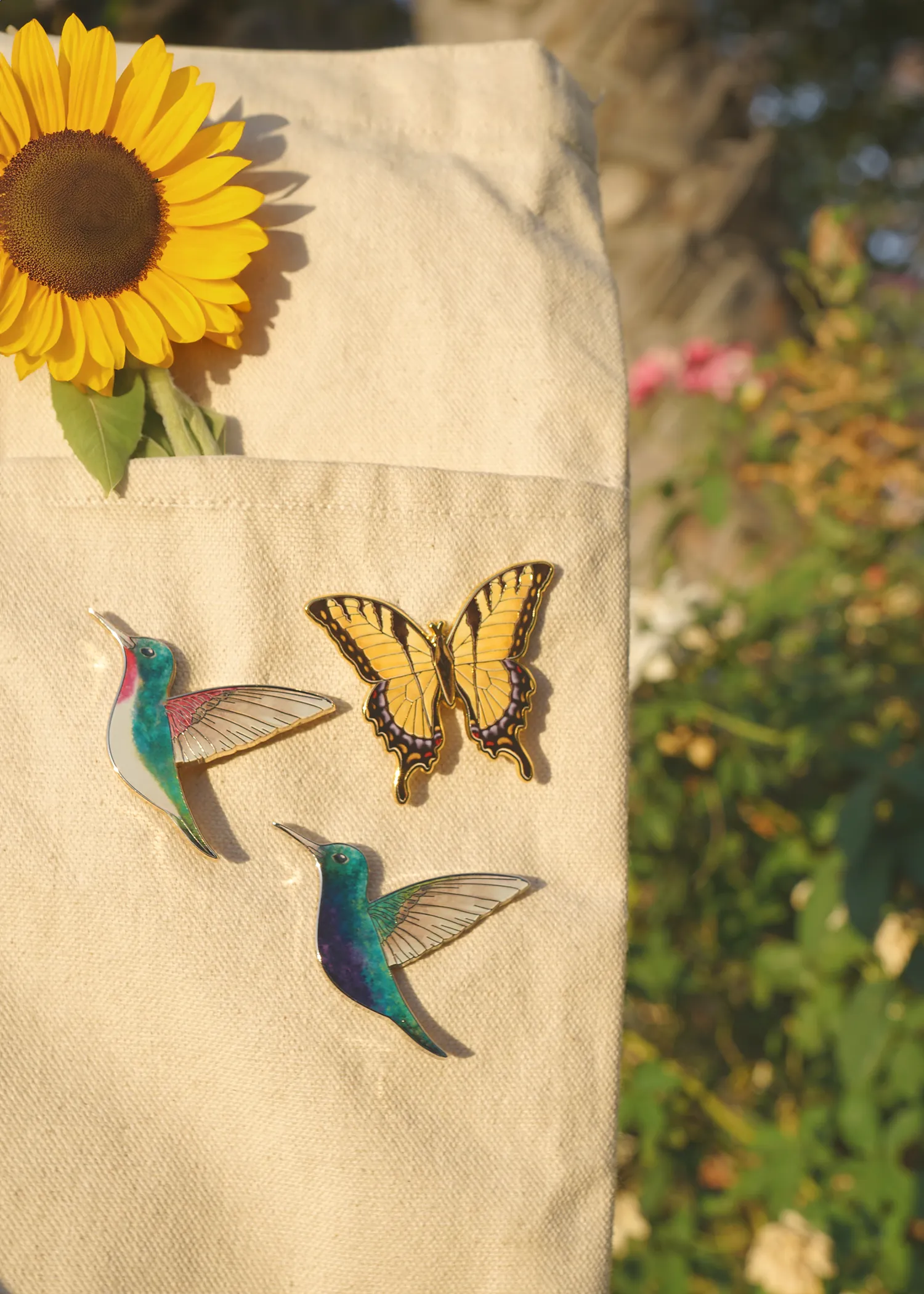 Broad-Tailed Hummingbird Pin