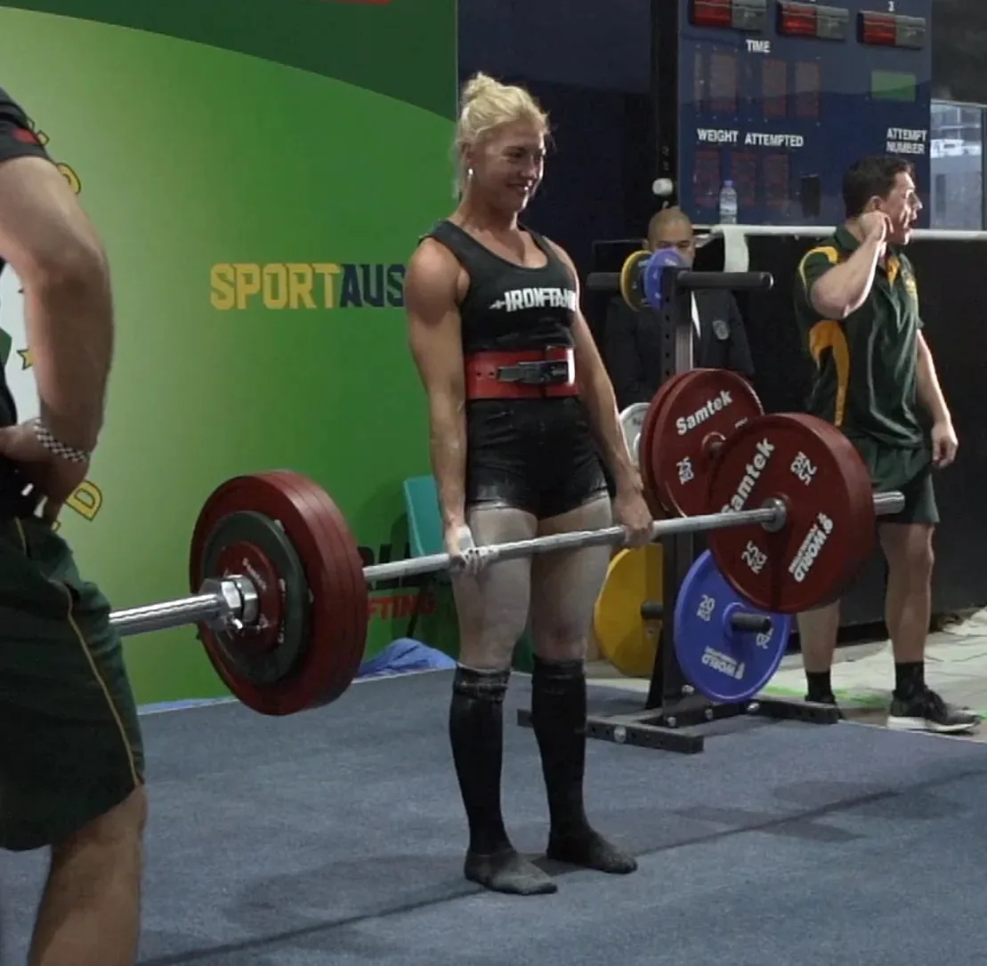 Conquer Women's Powerlifting Singlet - Blackout