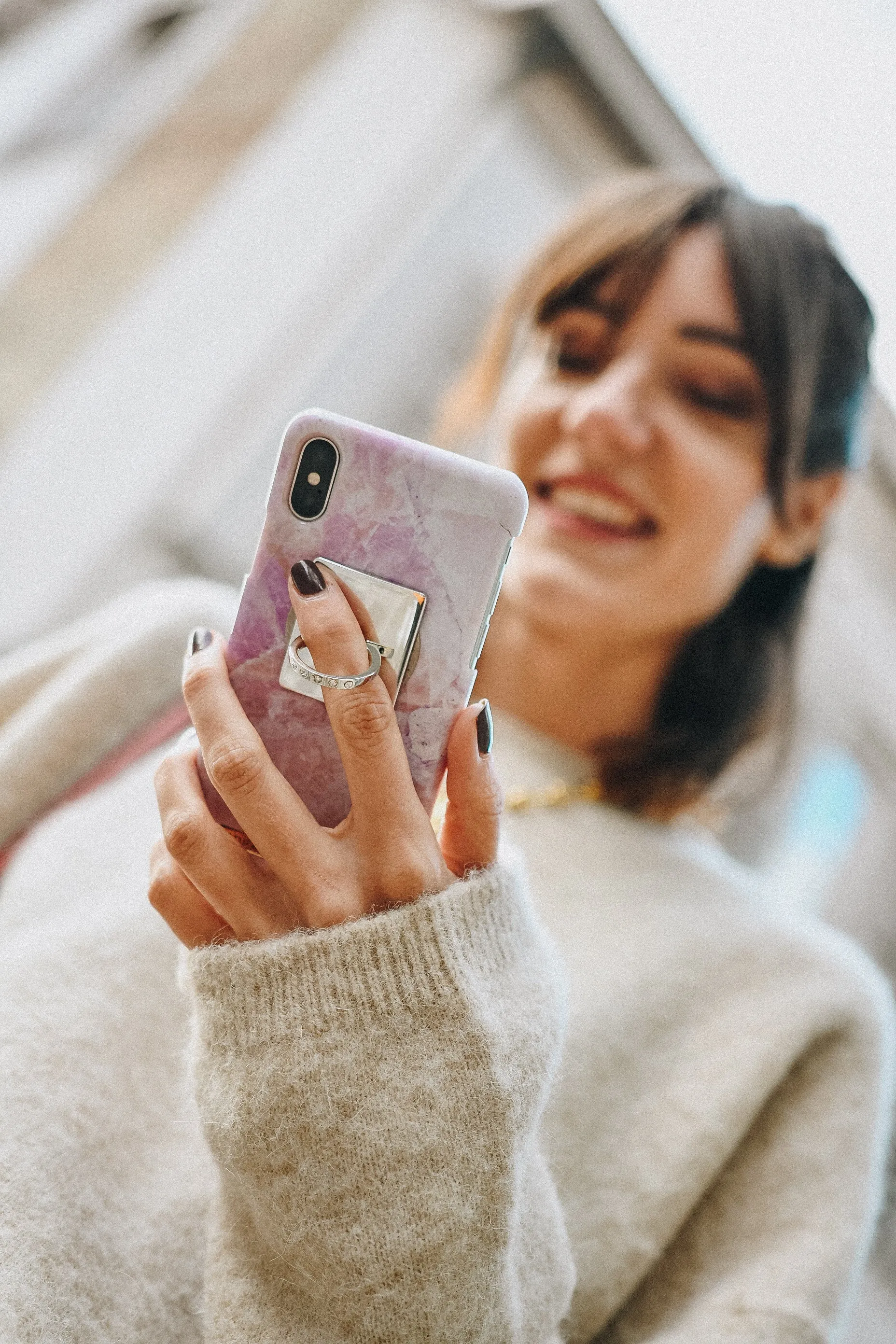 Elle Phone Ring & Hook