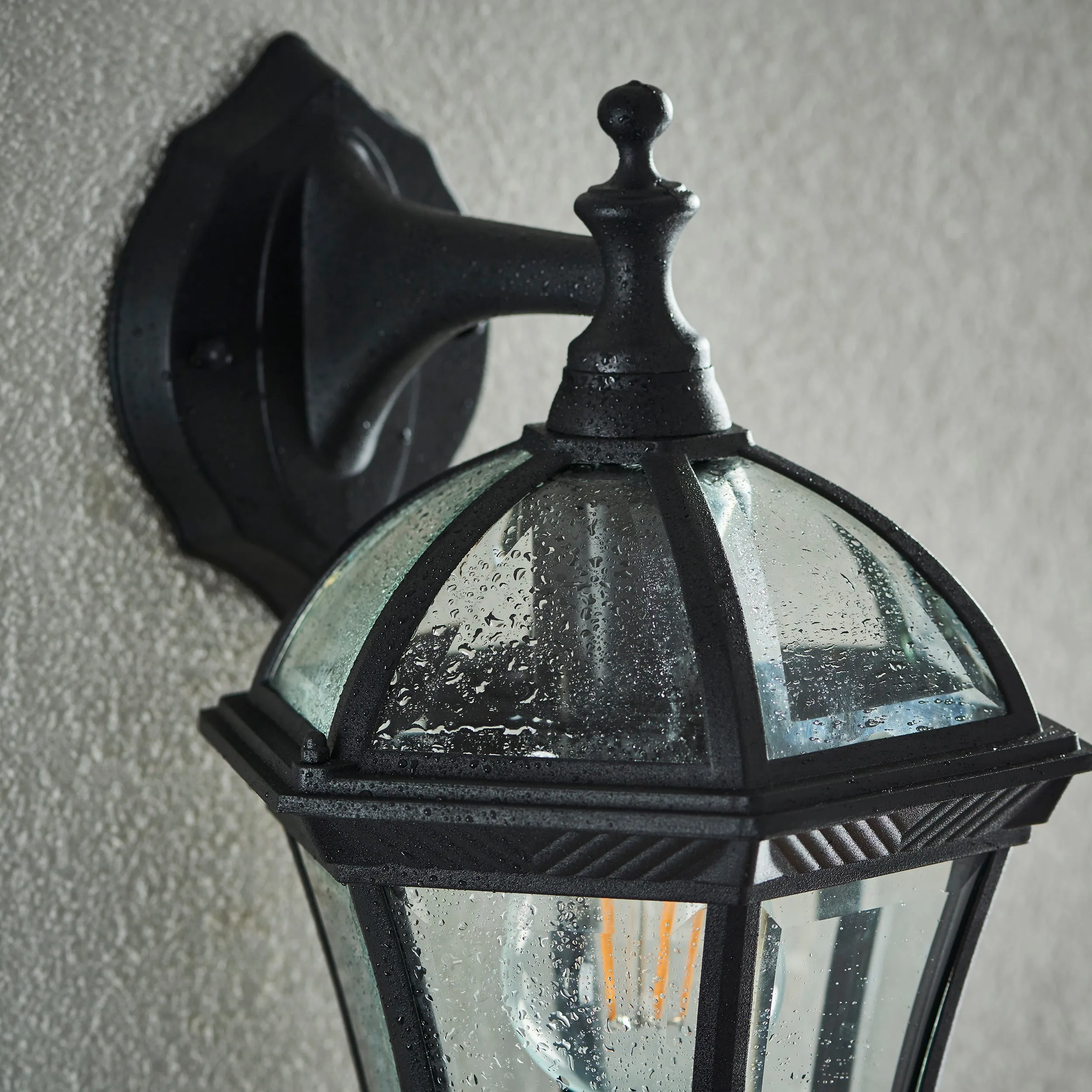 Endon YG-3501 Drayton 1lt Wall Textured black & clear glass 60W E27 GLS (Required)