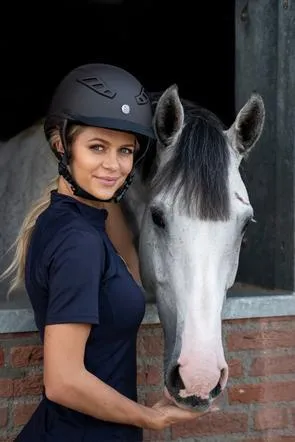 EQ3 Lynx Smooth Top Helmet - Brown