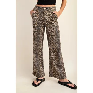 Flare Side Pocketed Jeans {Leopard}