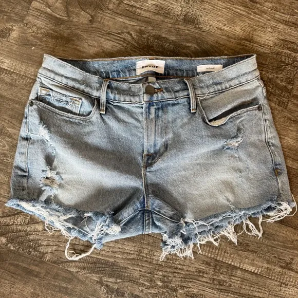 FRAME Le Cutoff Denim Shorts Distressed Frayed Hem Light Wash Women's Size 26
