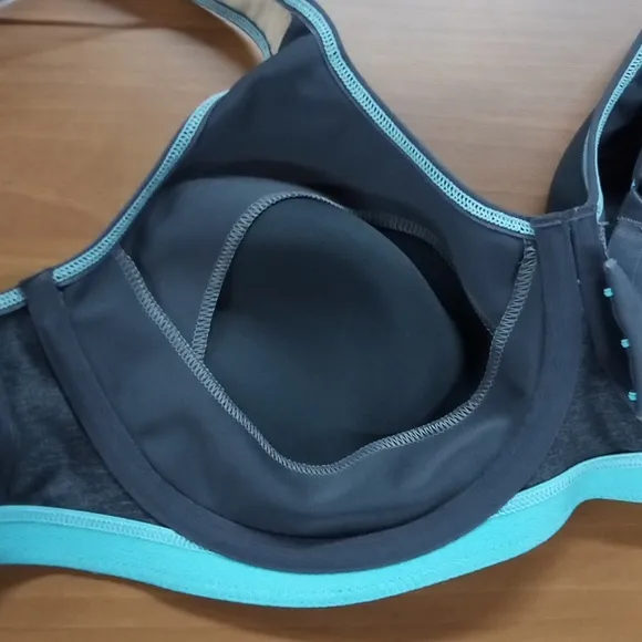 Freya active sports bra