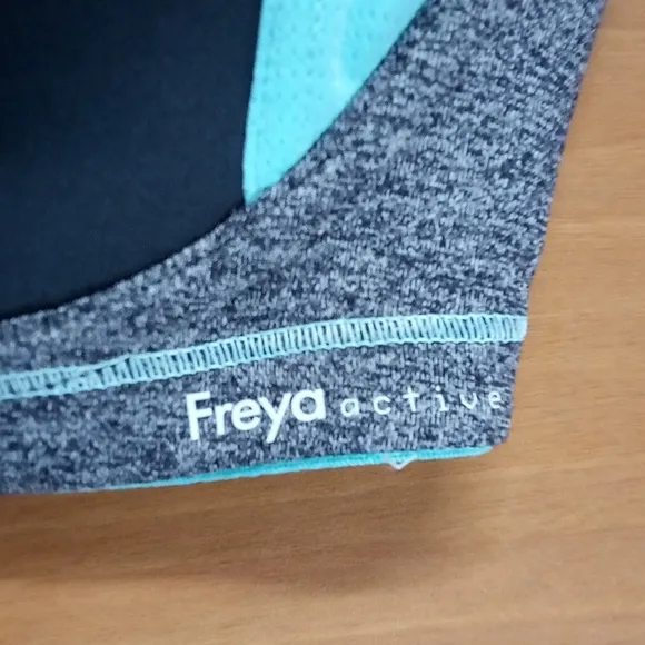 Freya active sports bra