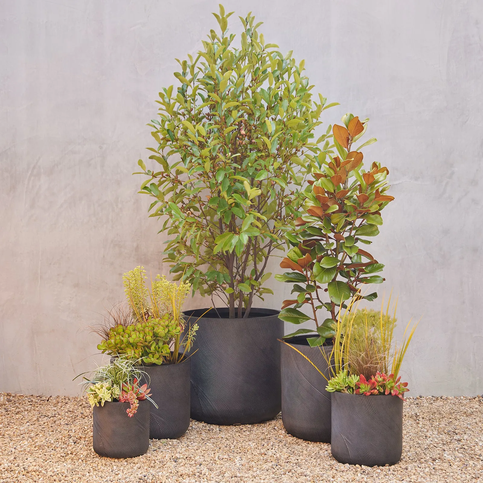 Helix Cylinder Pot Black 360 mm