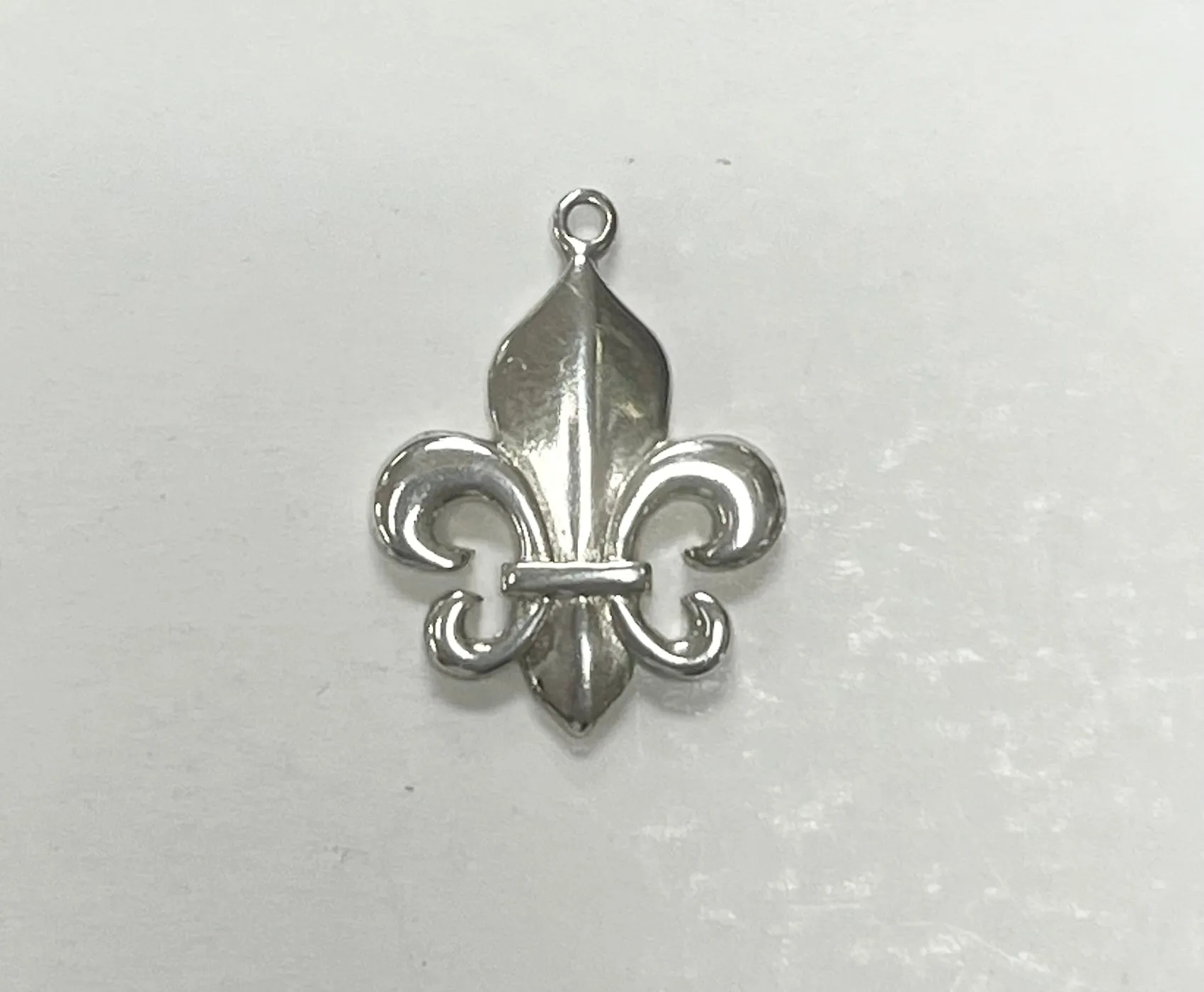 Jewelry - Louisiana Cake Pulls
