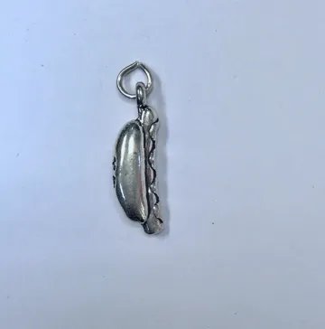 Jewelry - Louisiana Cake Pulls