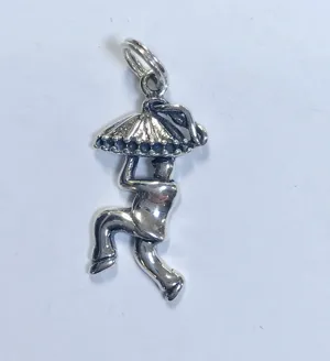 Jewelry - Louisiana Cake Pulls