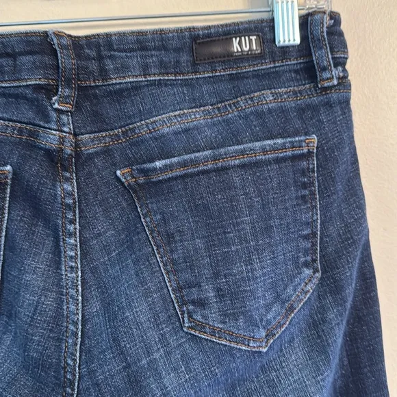 KUT Amy Crop Straight Leg Jeans