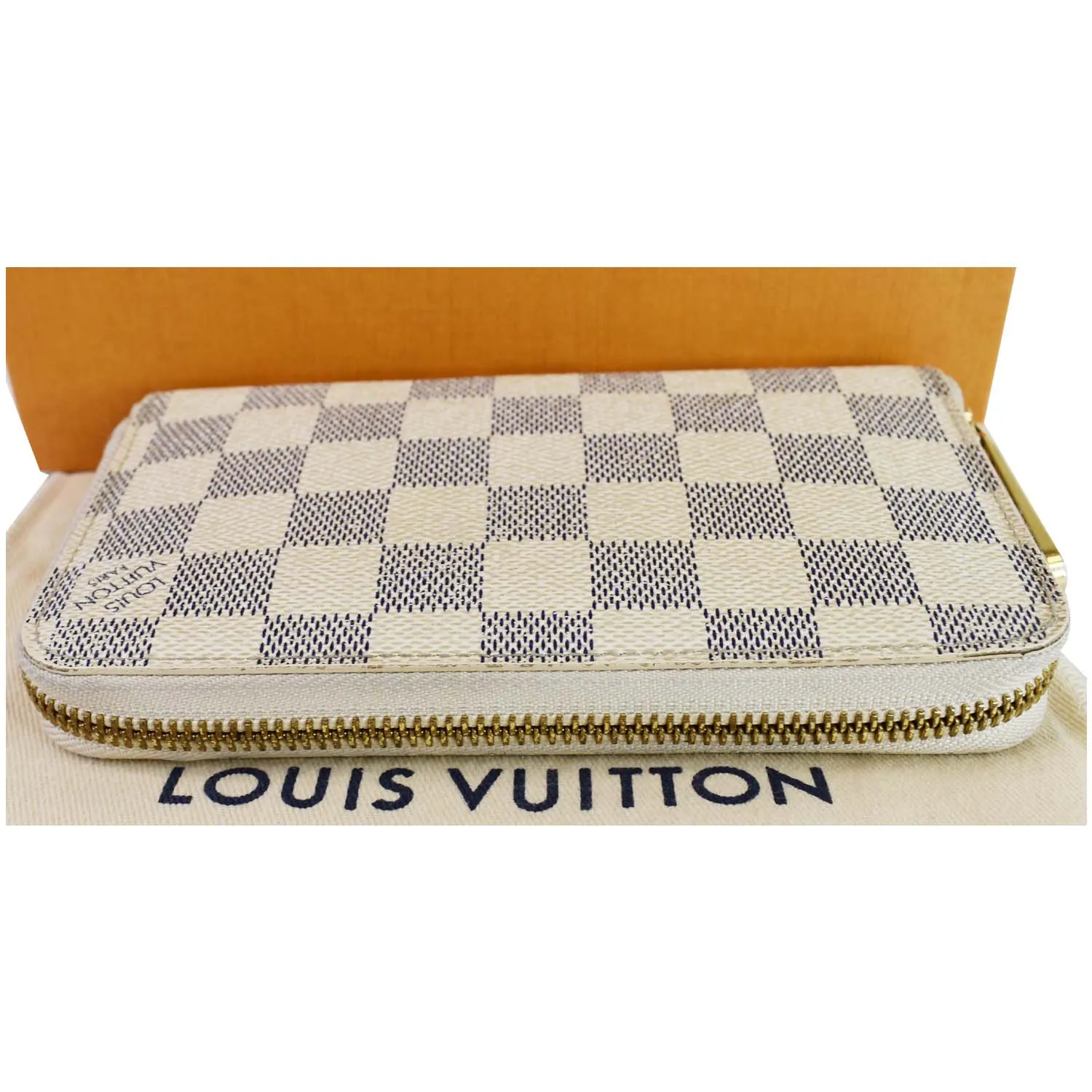 LOUIS VUITTON Damier Azur Zippy Organizer Wallet White