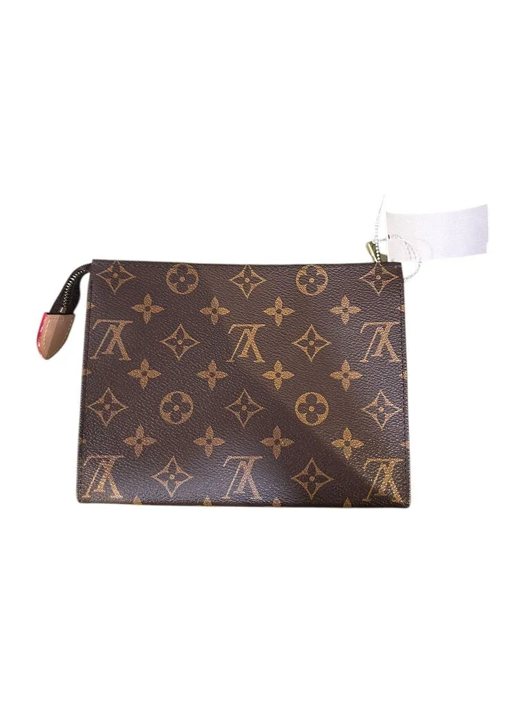 Louis Vuitton Louis Vuitton Monogram Toiletry Pouch 19 like new condition monogram