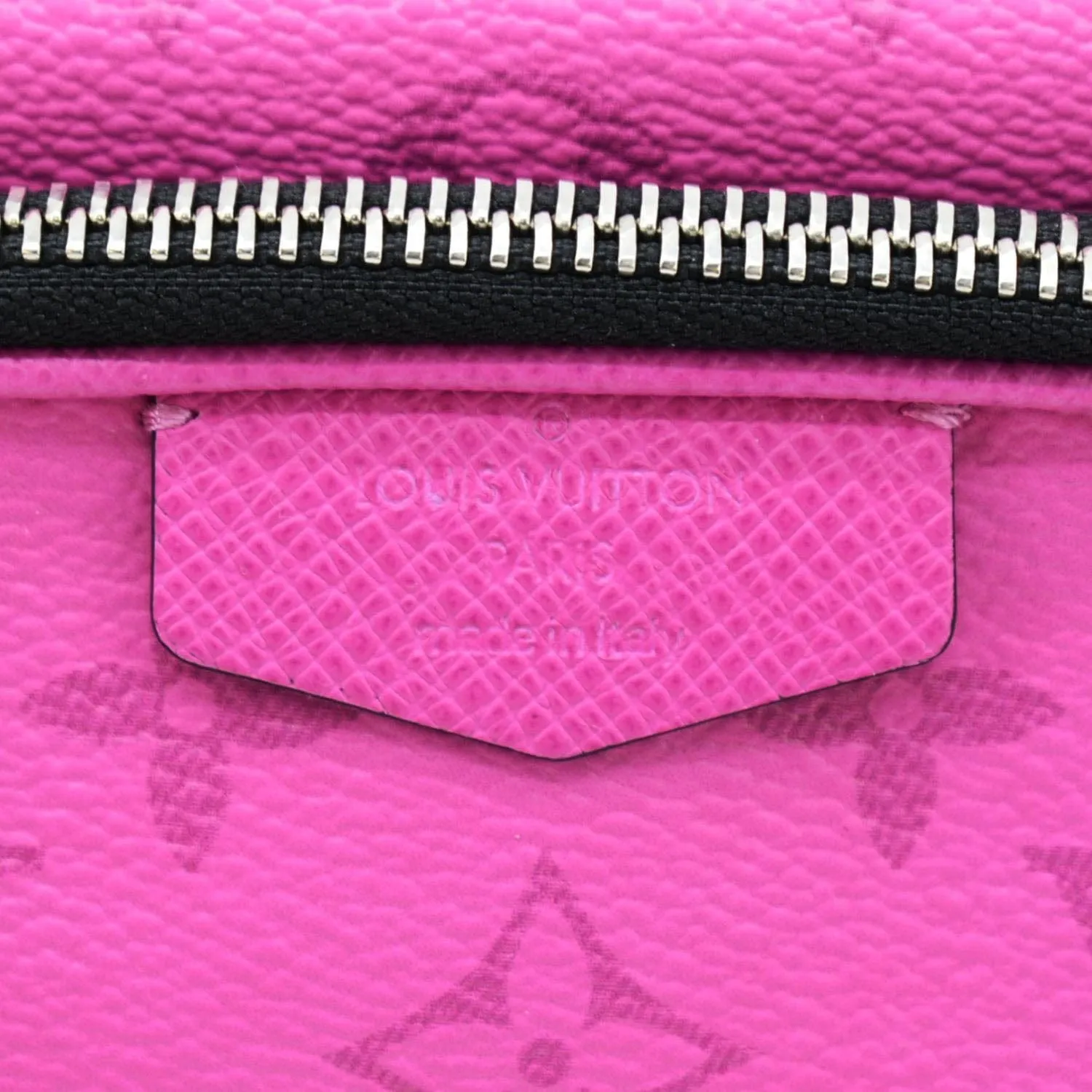 LOUIS VUITTON Outdoor Monogram Taigarama Pouch Pink
