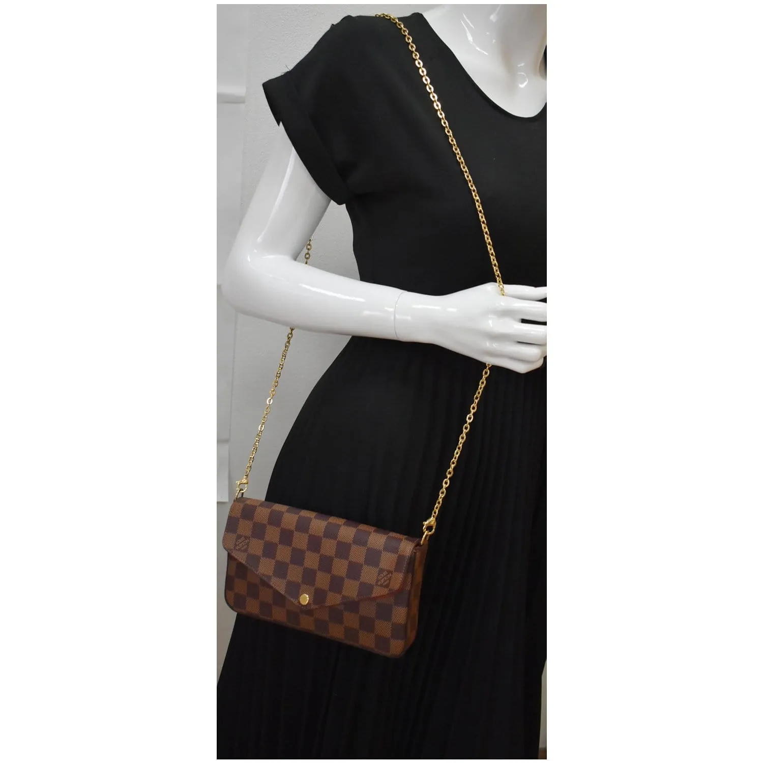 LOUIS VUITTON Pochette Felicie Monogram Canvas Crossbody Bag Brown
