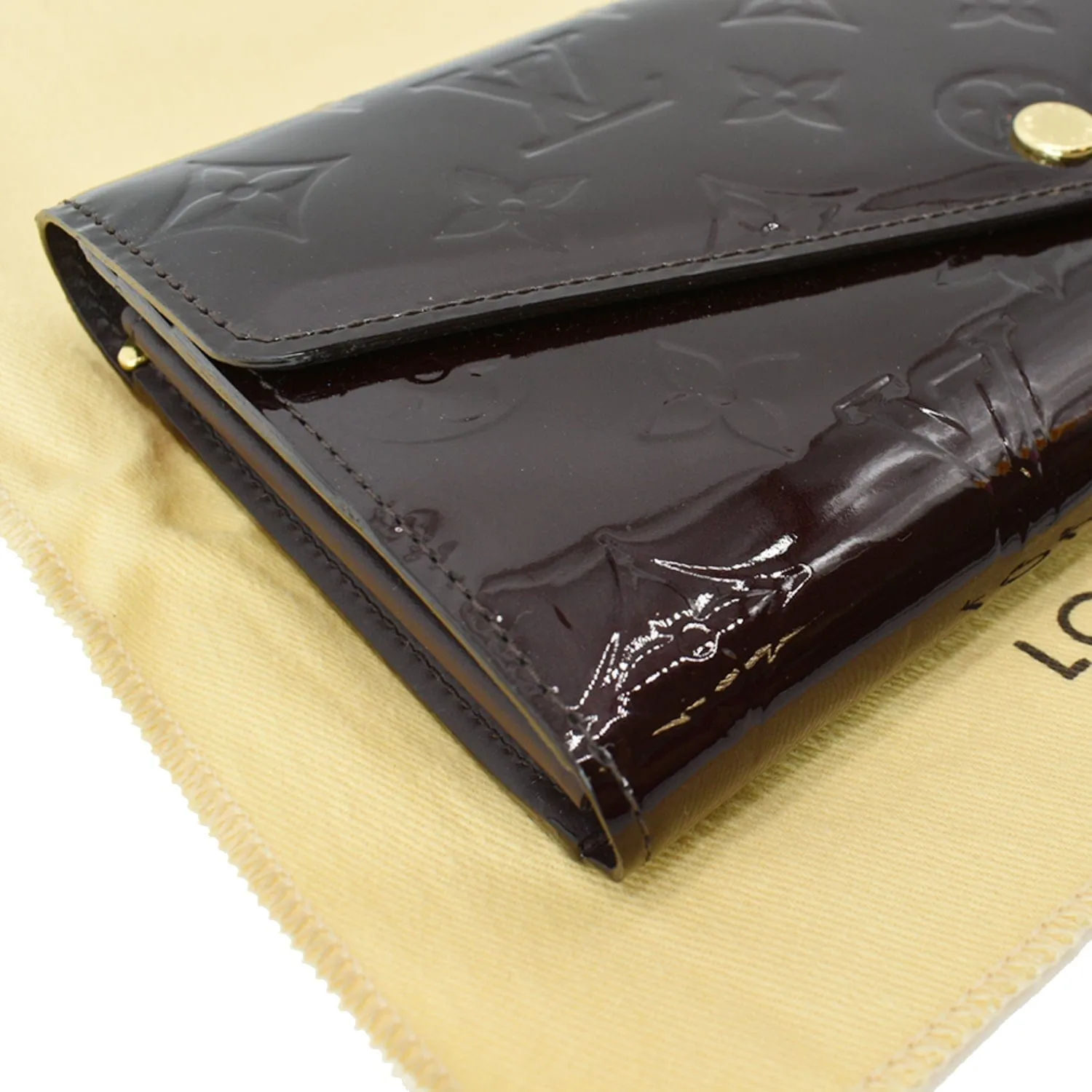LOUIS VUITTON Sarah Monogram Vernis Leather Wallet Amarante