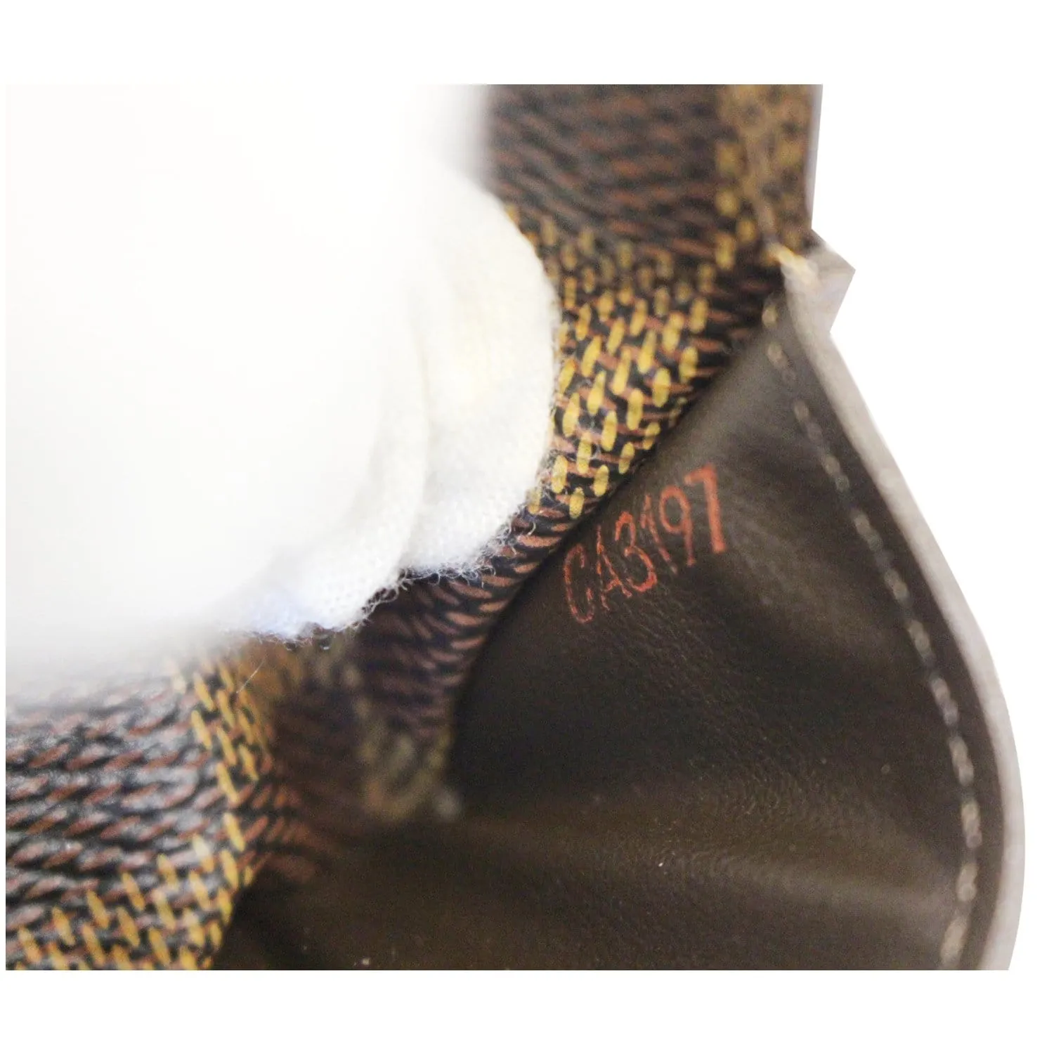 LOUIS VUITTON Sarah NM Damier Ebene Wallet