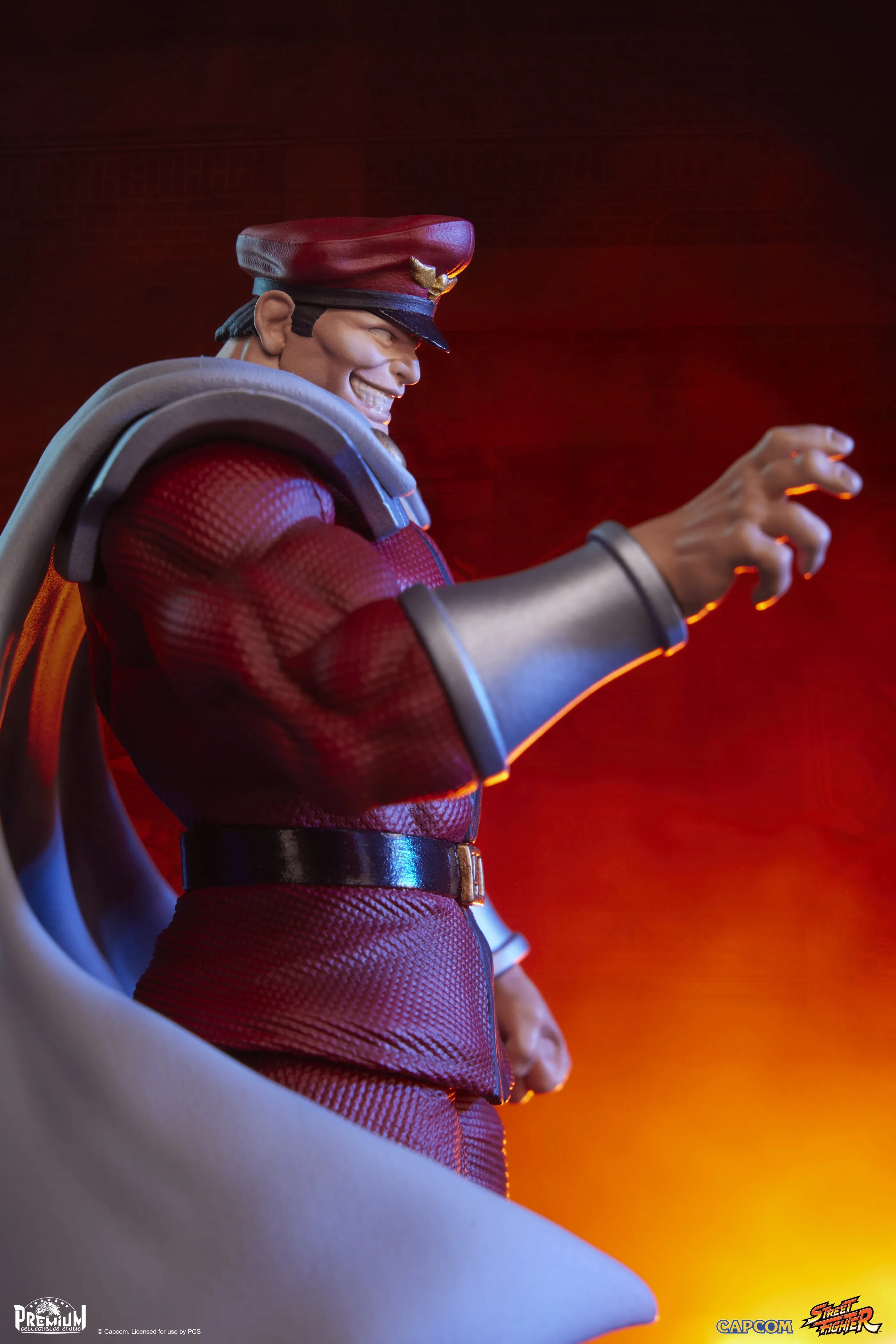 M Bison Rolento Street Fighter 1/10 Scale Statue Pre-order