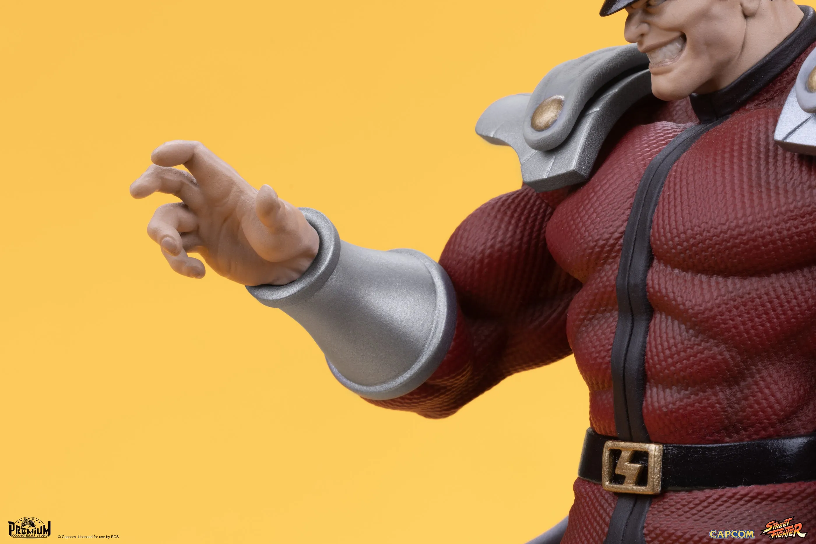 M Bison Rolento Street Fighter 1/10 Scale Statue Pre-order