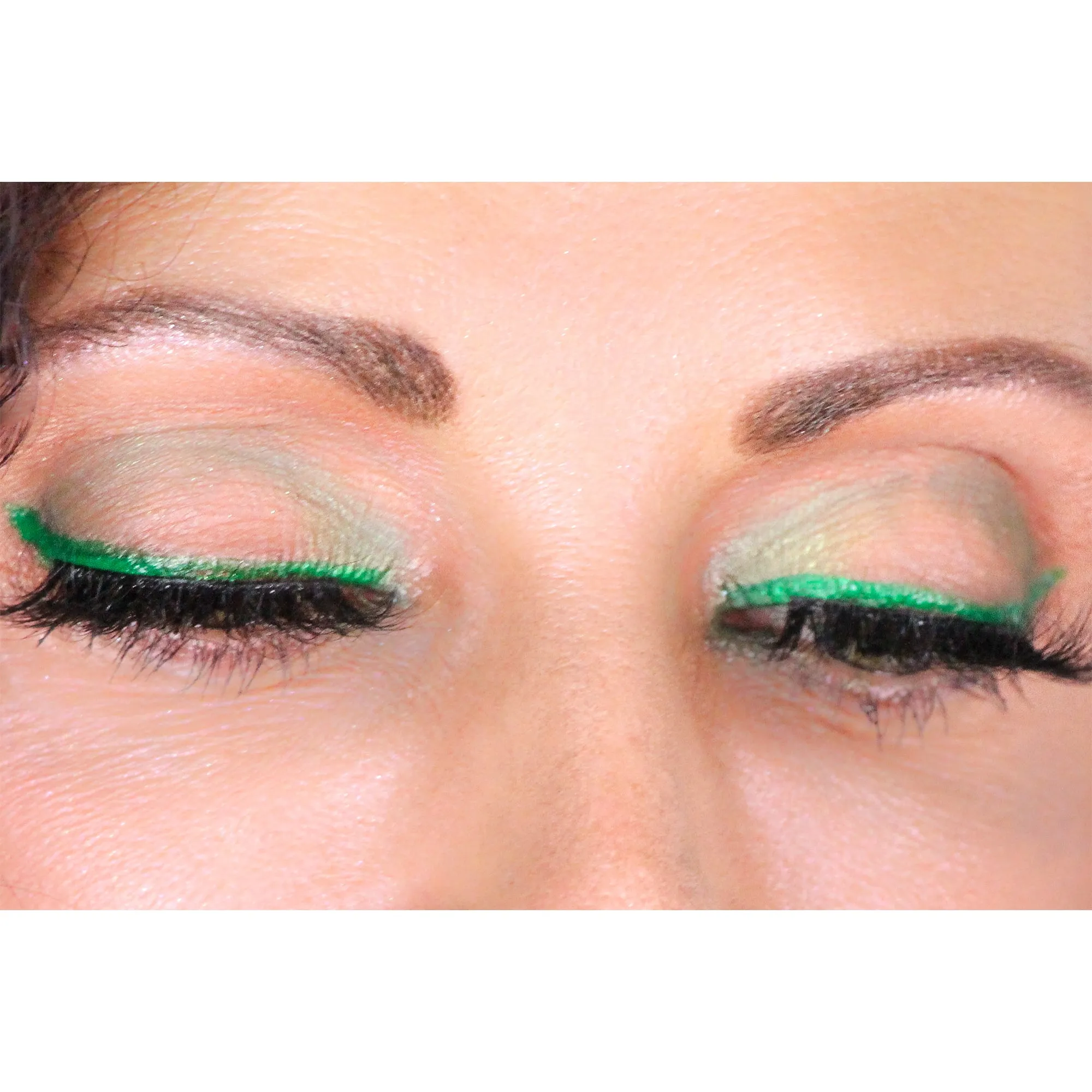 Mystique Vert Secure Grip Eyeliner