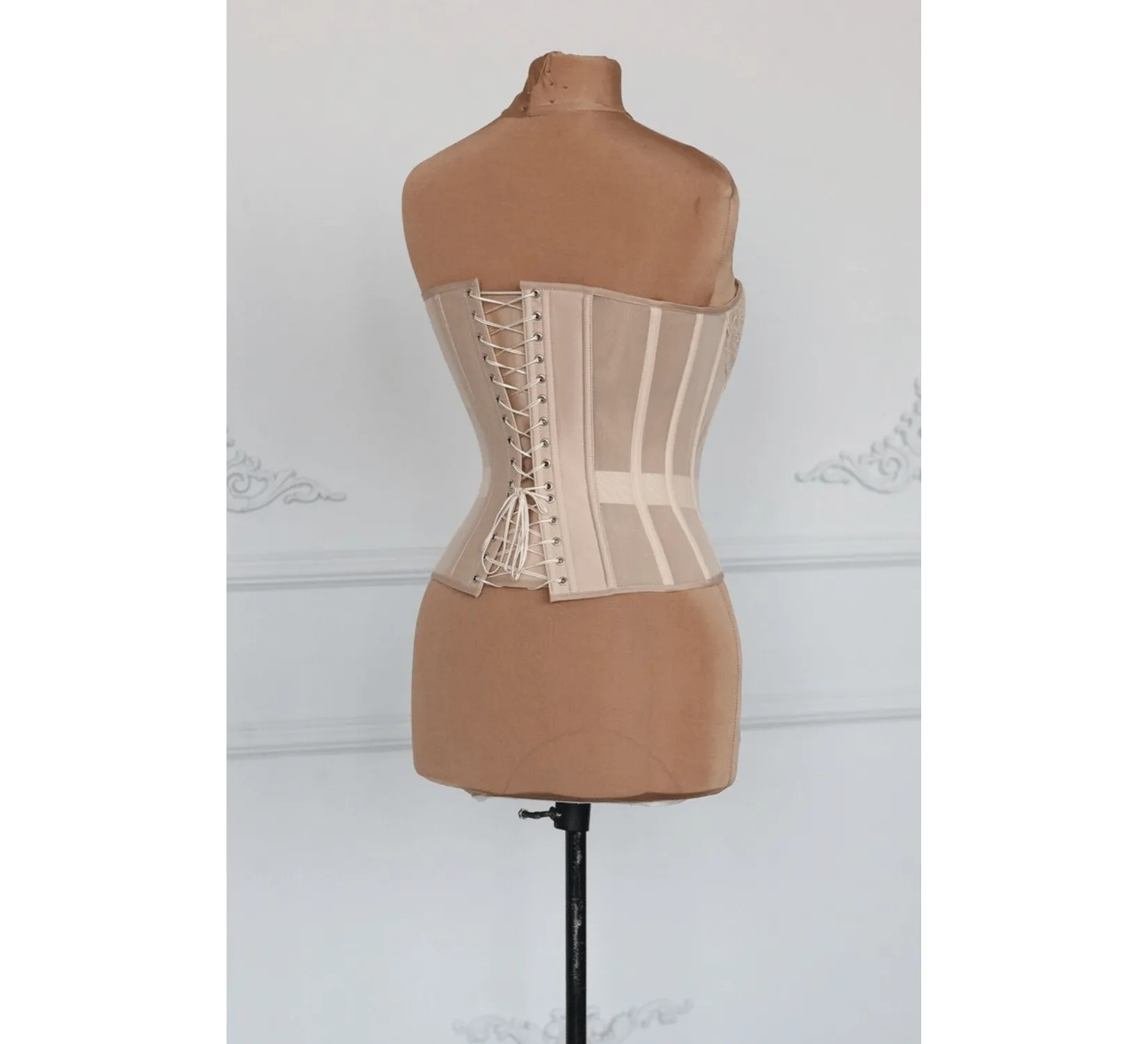 Nude overbust corset with laces