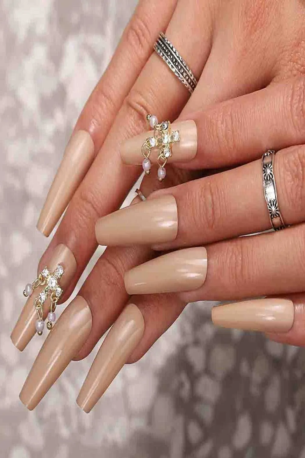 Nude Press On Nails Coffin Tip Pearl Nails Kit