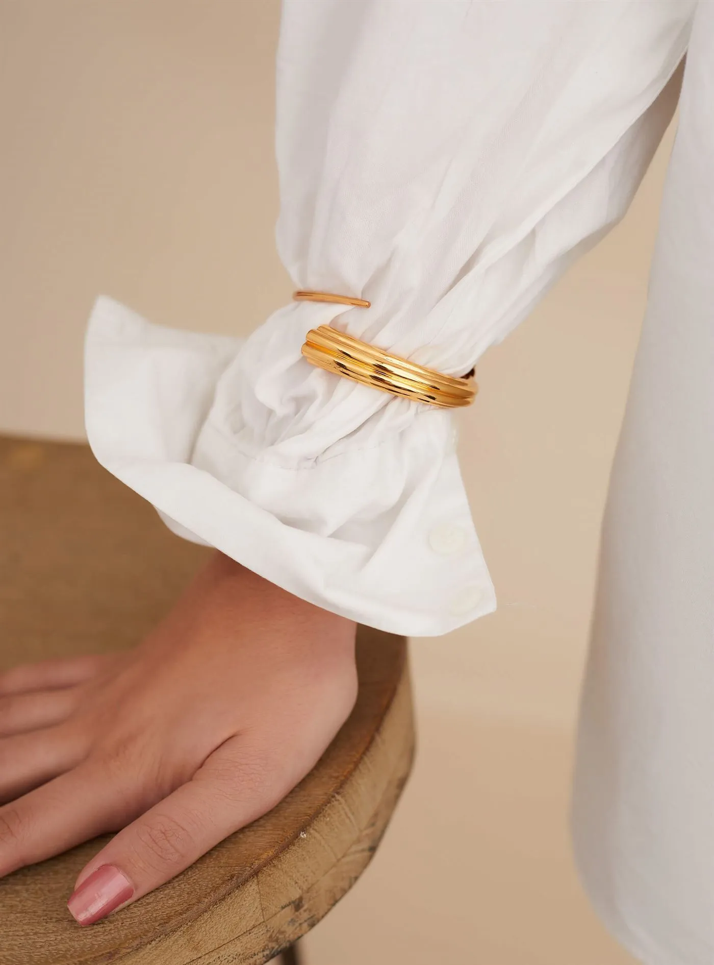 Outhouse   I   Oh Poppi Lafayette Street Tuscon Bangle Brass, Gold Accessories OHAW21HC041