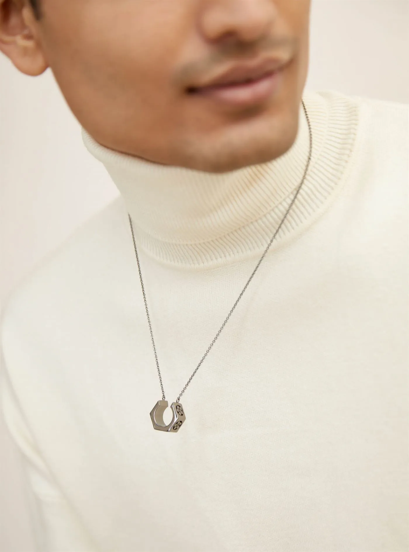 Outhouse   I   The Oh Poppi 2nd Avenue Bolt Drop Necklace - Gunmetal Brass, Gunmetal  Accessories OHAW21PE072