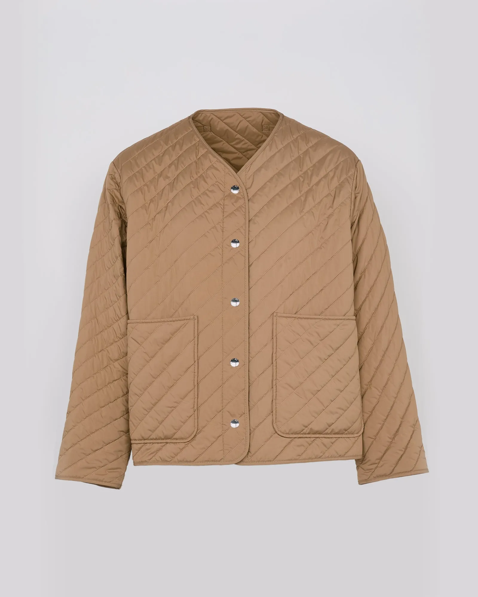 Padded jacket with pockets