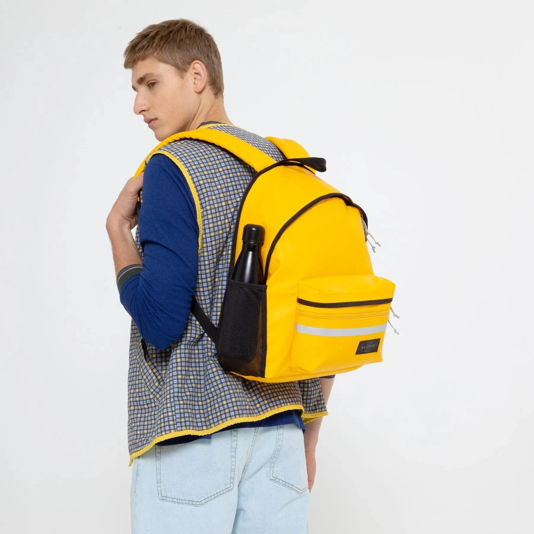Padded Zippl'R   Tarp Young