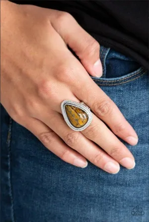 Paparazzi Mojave Mist - Brown Cat's Eye Ring