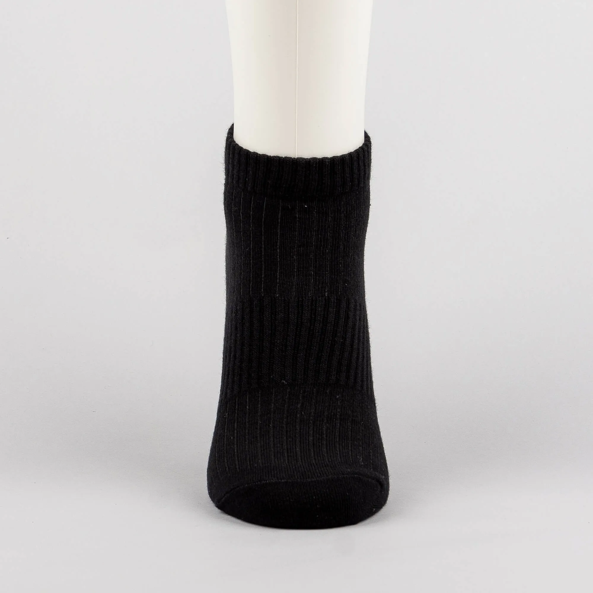 Peak Ankle Socks Black