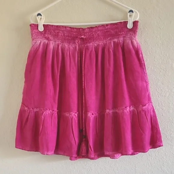 Pilco Pink Smocked Mini Skirt with Tie Tassel Front. Sz. L Hot Pink.