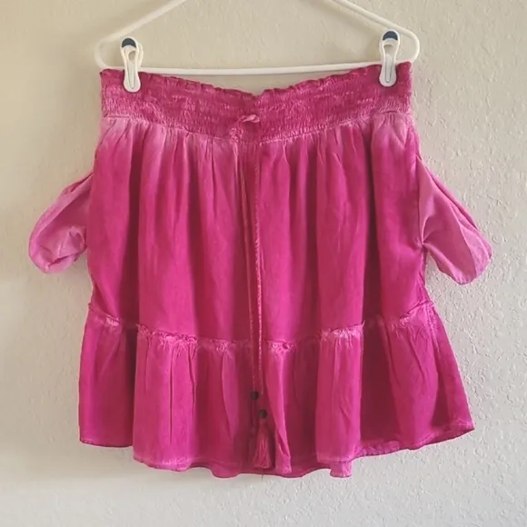 Pilco Pink Smocked Mini Skirt with Tie Tassel Front. Sz. L Hot Pink.