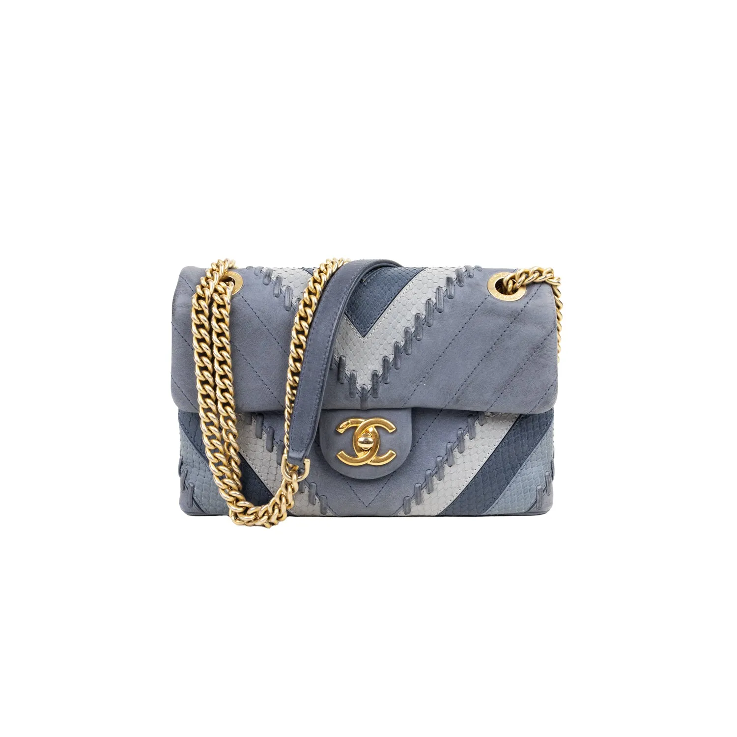 Pre-Owned Chanel Patchwork Chevron Small Flap Bag