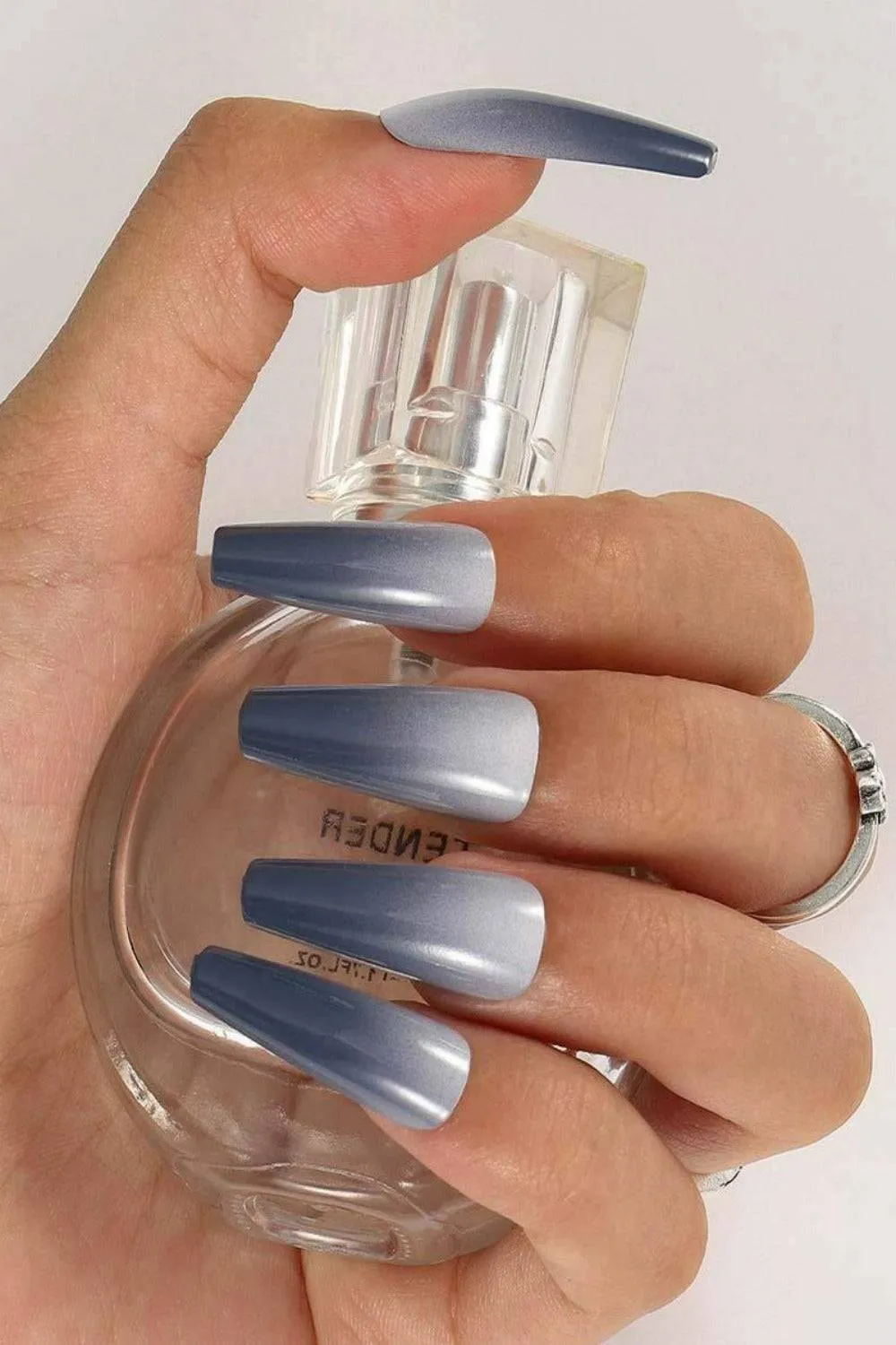 Press On Nails White And Gray Glossy Ombre French Tip Coffin Nail Kit