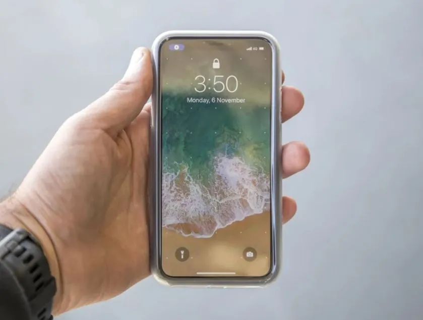 Quad Lock Case iPhone 8 / 7 / SE (2nd Gen)
