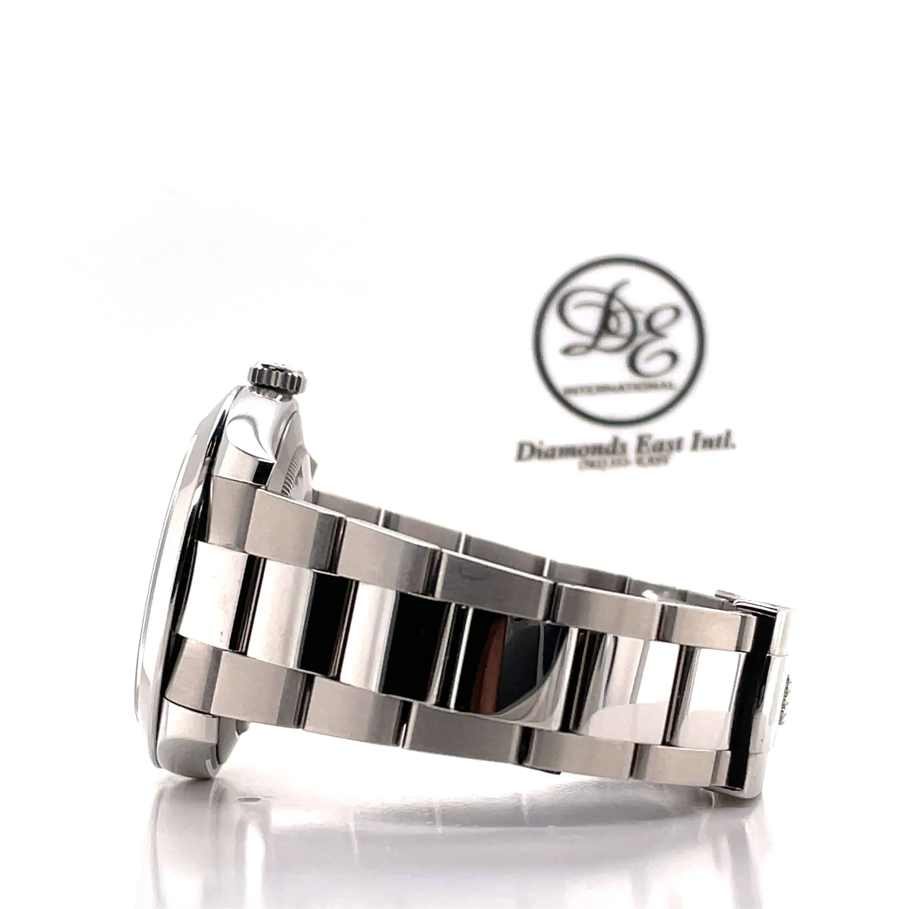 Rolex Datejust 126300 41mm White Roman Dial Smooth Bezel