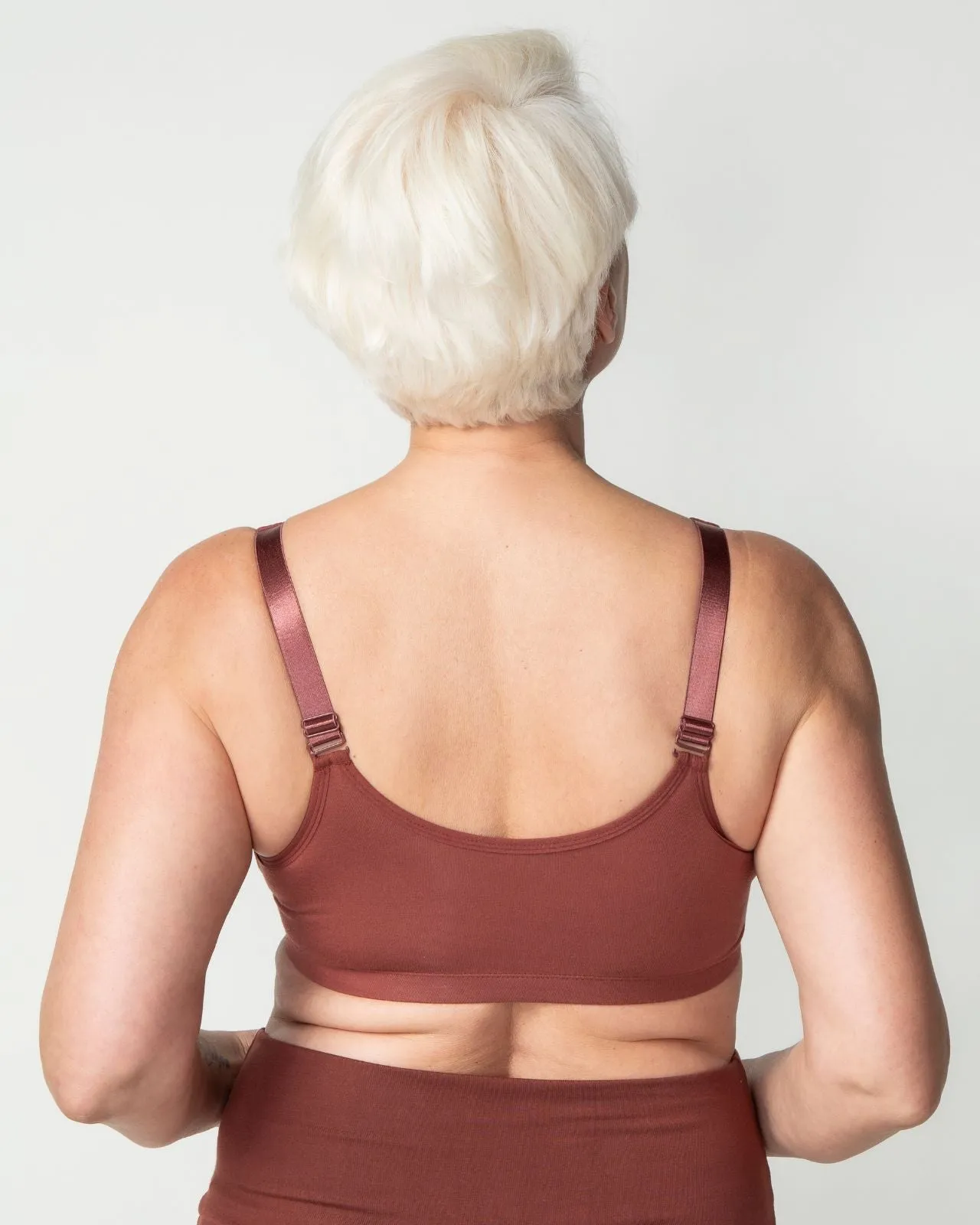 Rora Pocketed Front Closure Bra