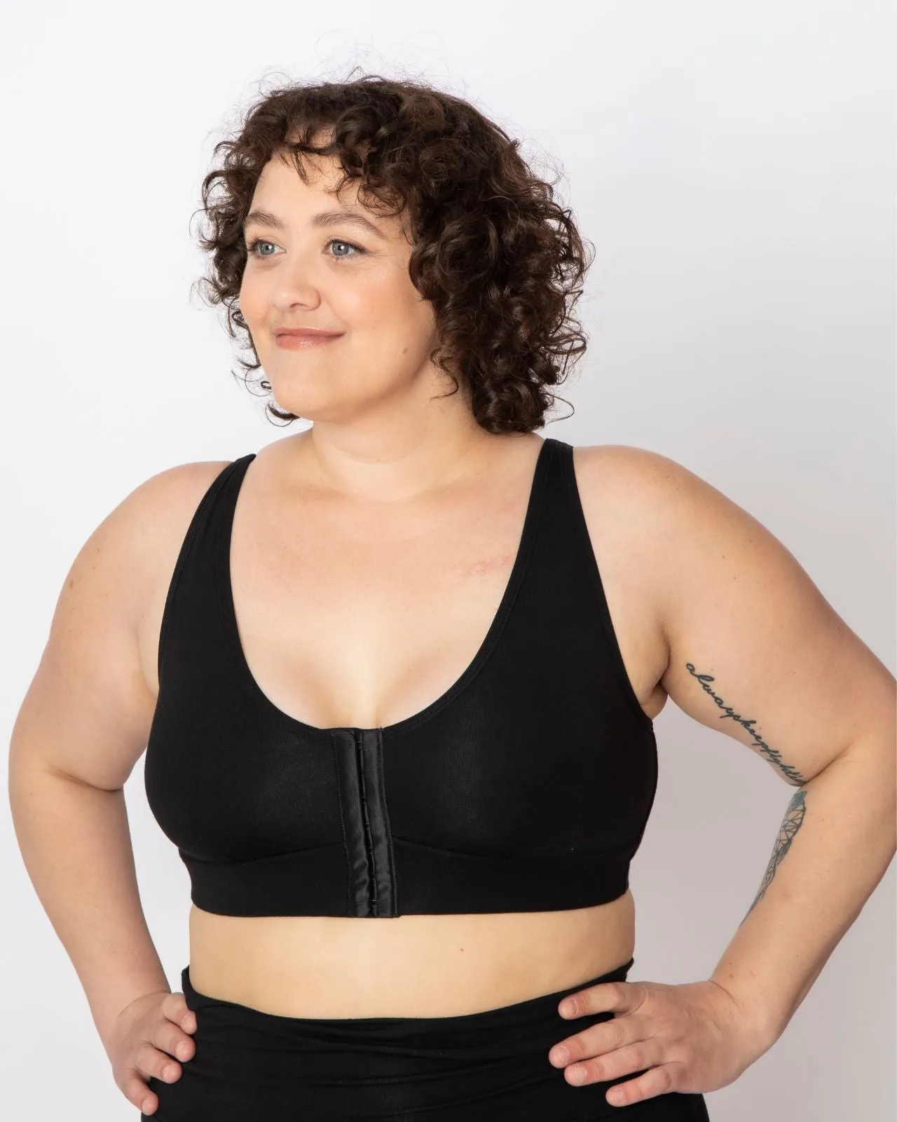 Rora Pocketed Front Closure Bra