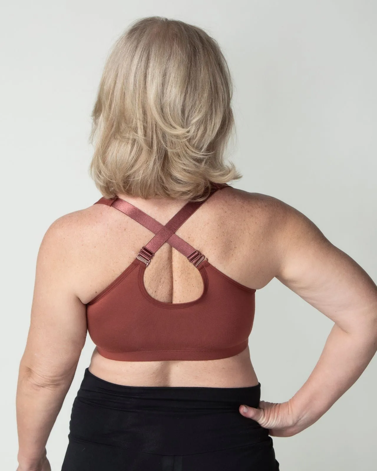 Rora Pocketed Front Closure Bra