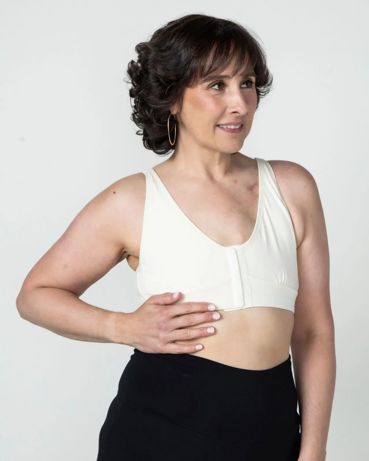 Rora Pocketed Front Closure Bra