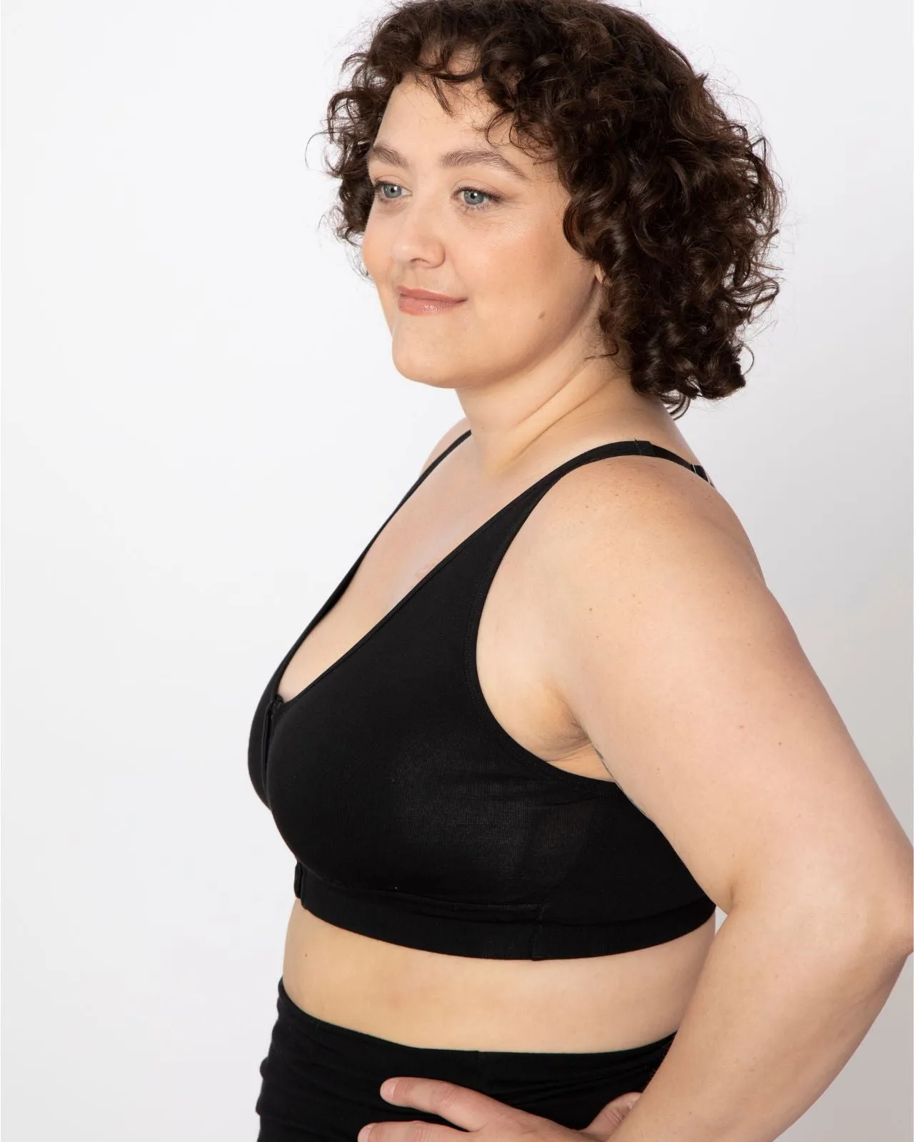 Rora Pocketed Front Closure Bra