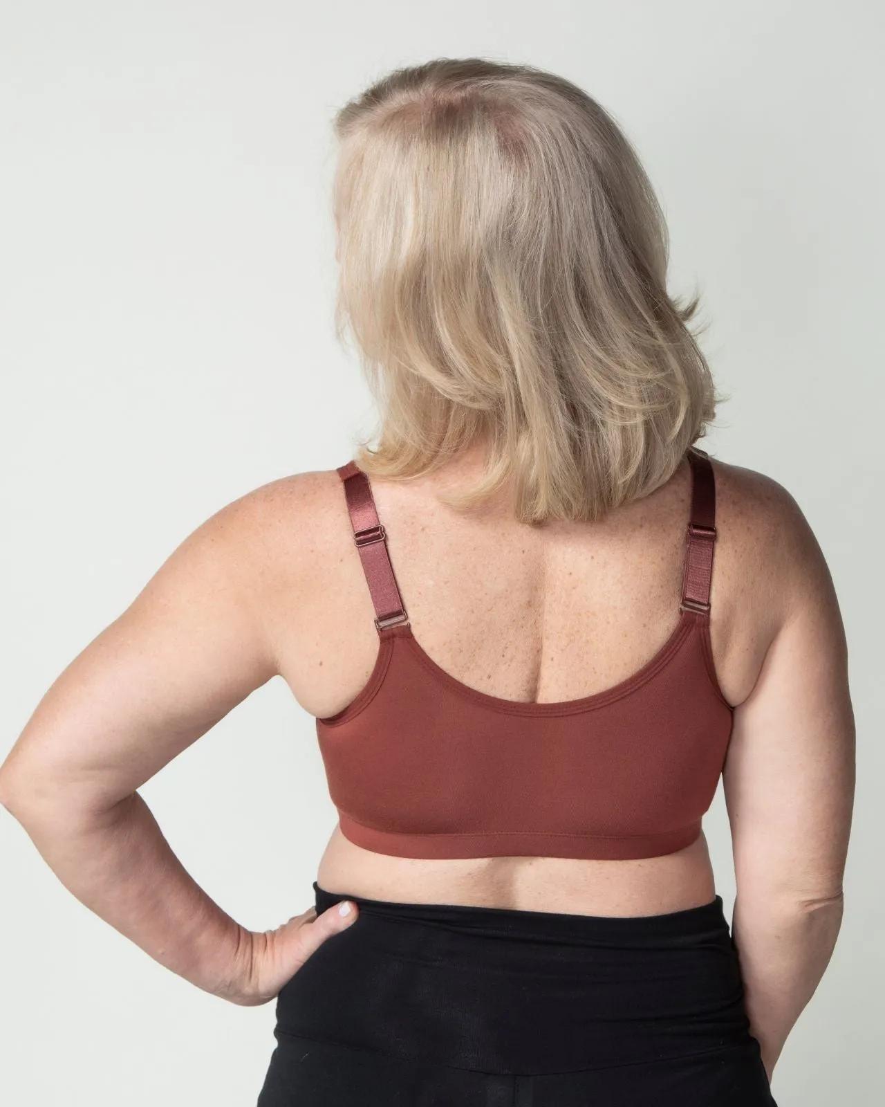 Rora Pocketed Front Closure Bra
