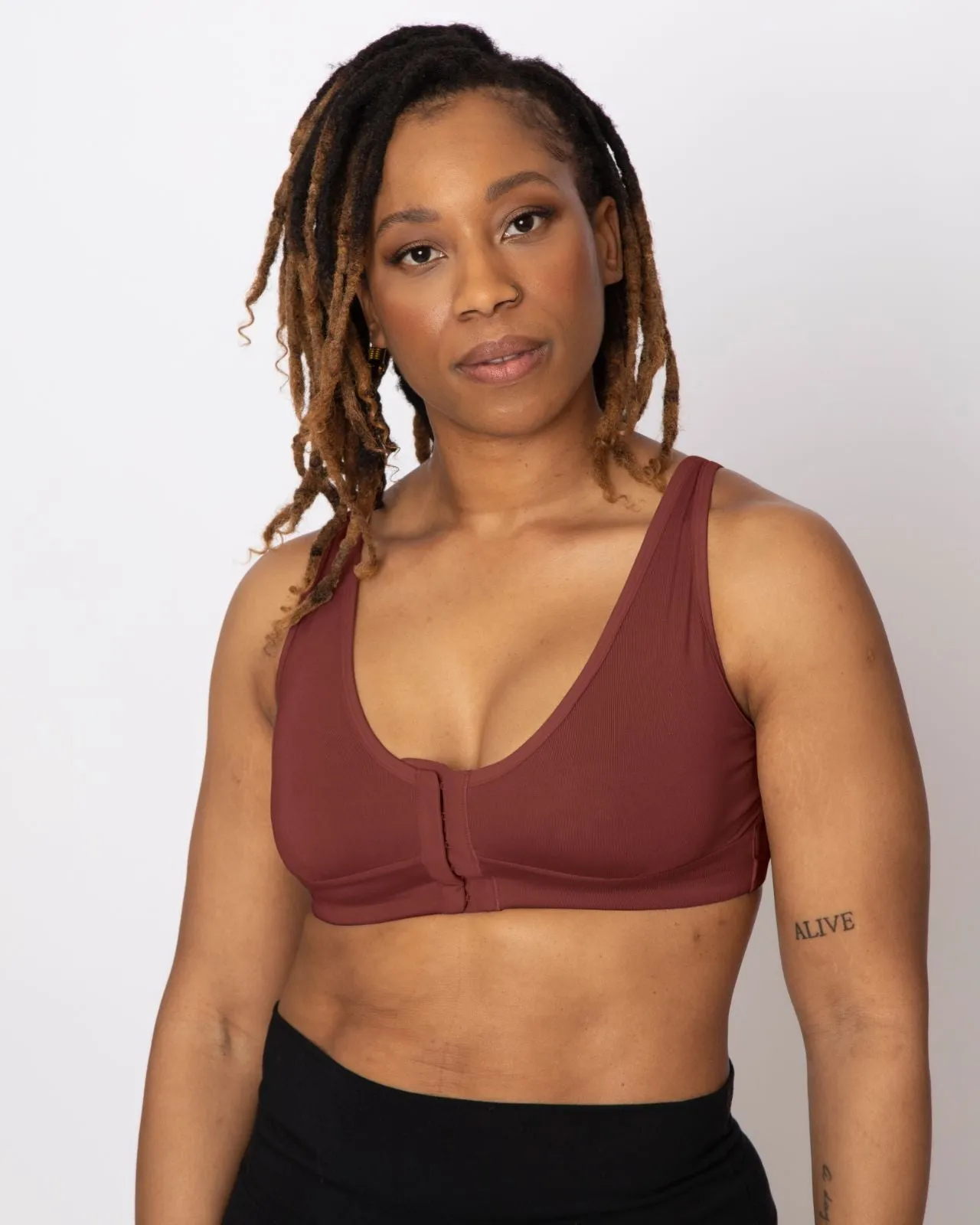 Rora Pocketed Front Closure Bra