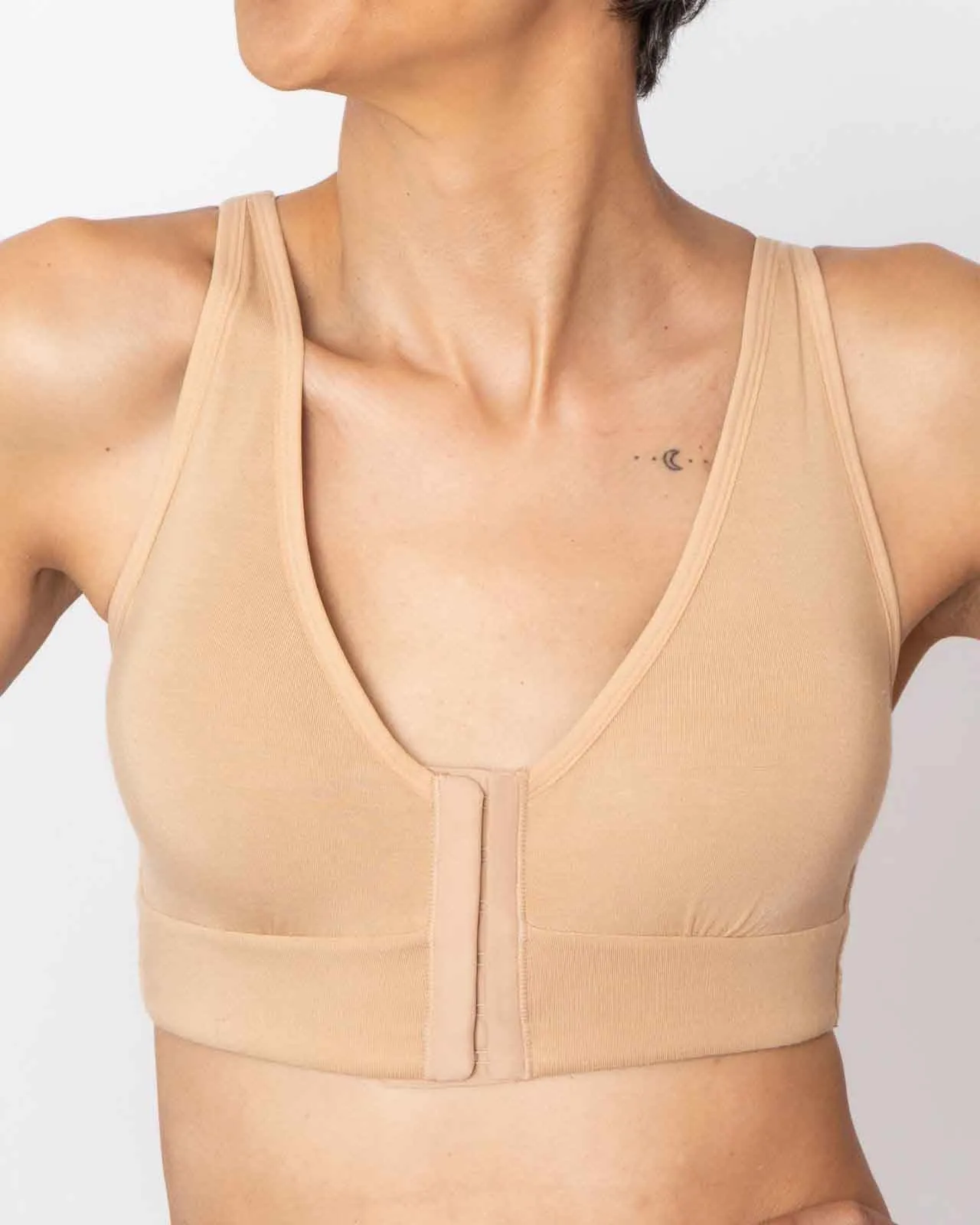 Rora Pocketed Front Closure Bra