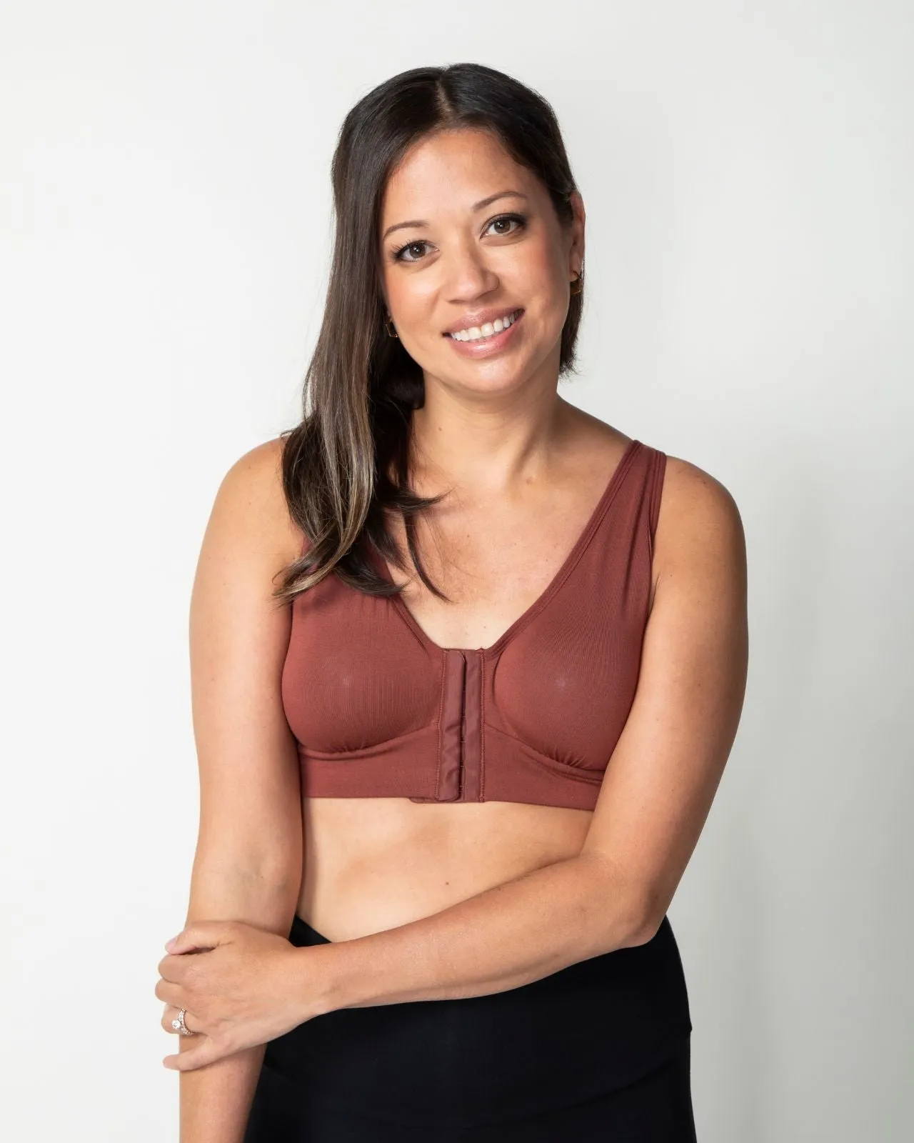 Rora Pocketed Front Closure Bra