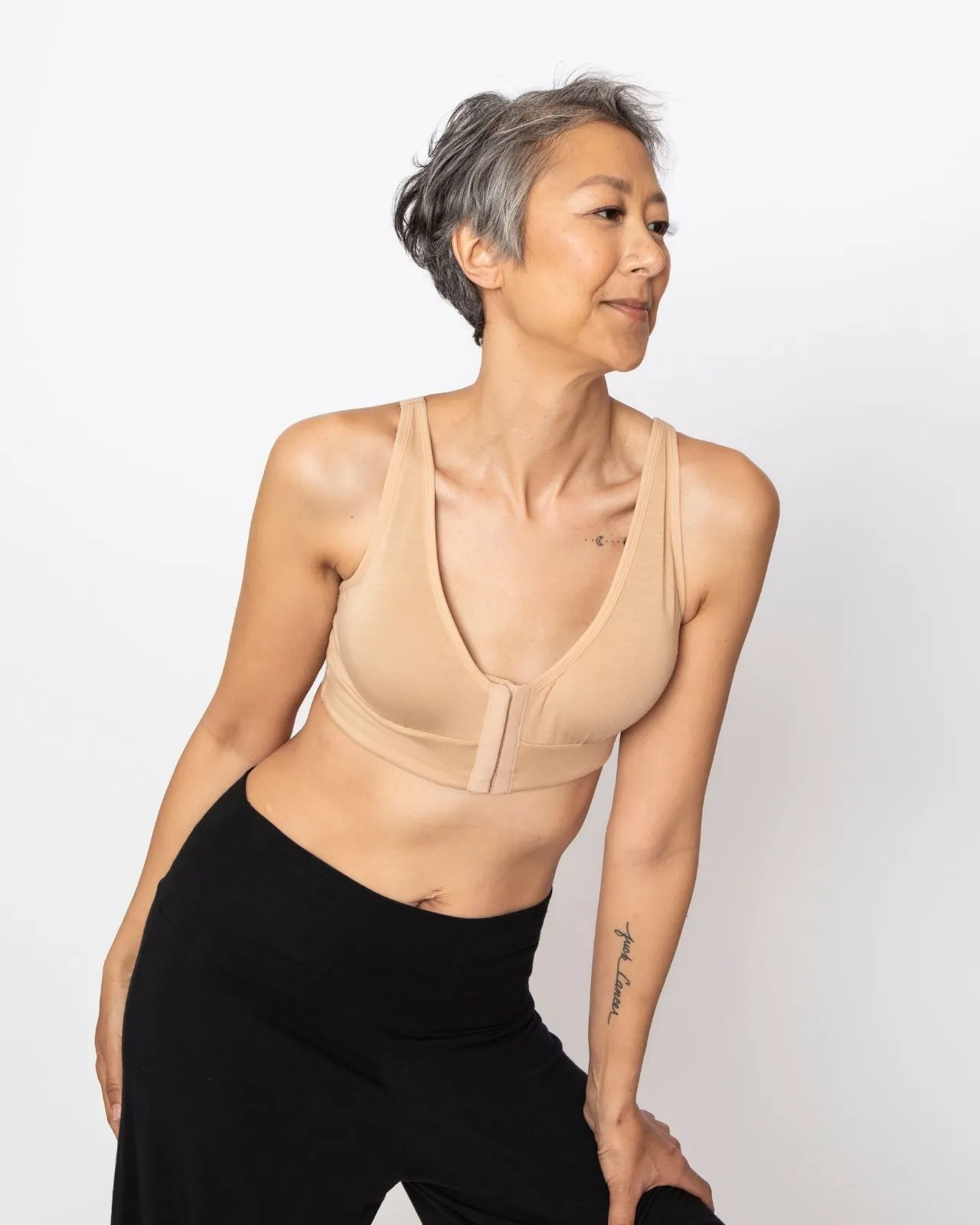 Rora Pocketed Front Closure Bra